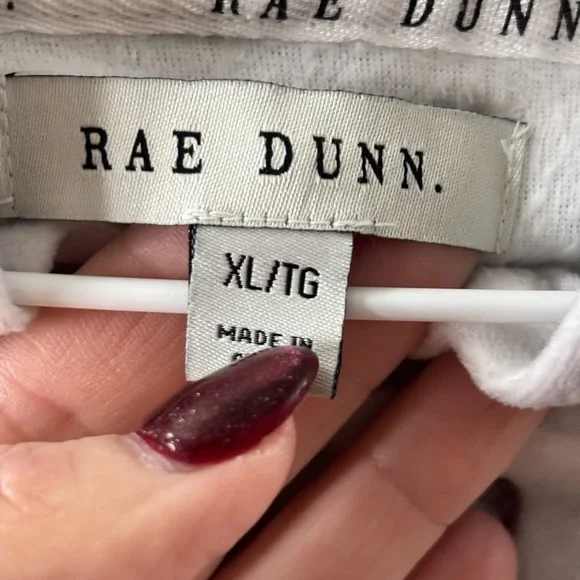 Rae Dunn Lounge Set - Picture 2 of 8